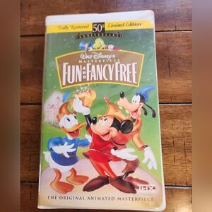 Walt Disney Masterpiece Fun and Fancy Free (VHS 1997 Clamshell) 50th Anniversary
